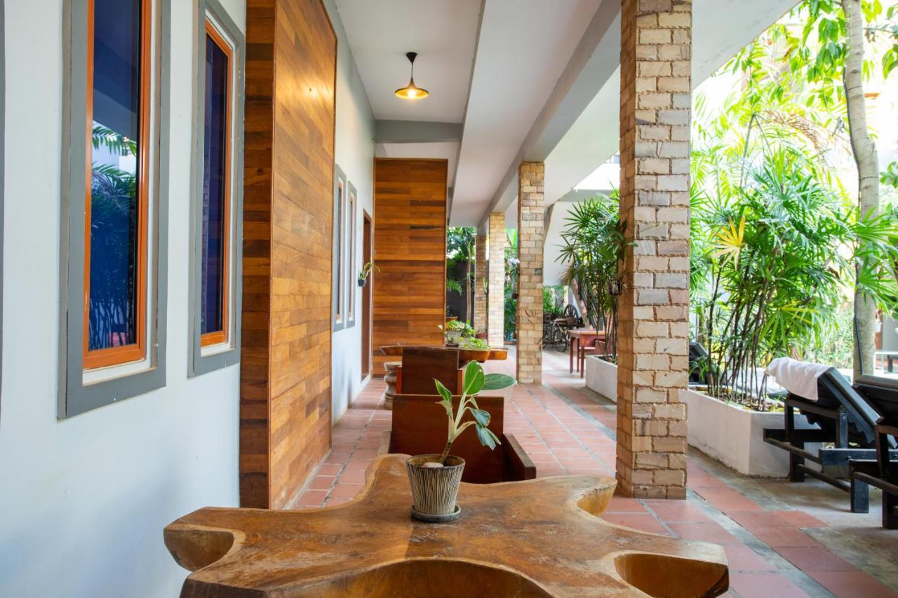 Indra Porak Residence Hotel Siem Reap Bagian luar foto
