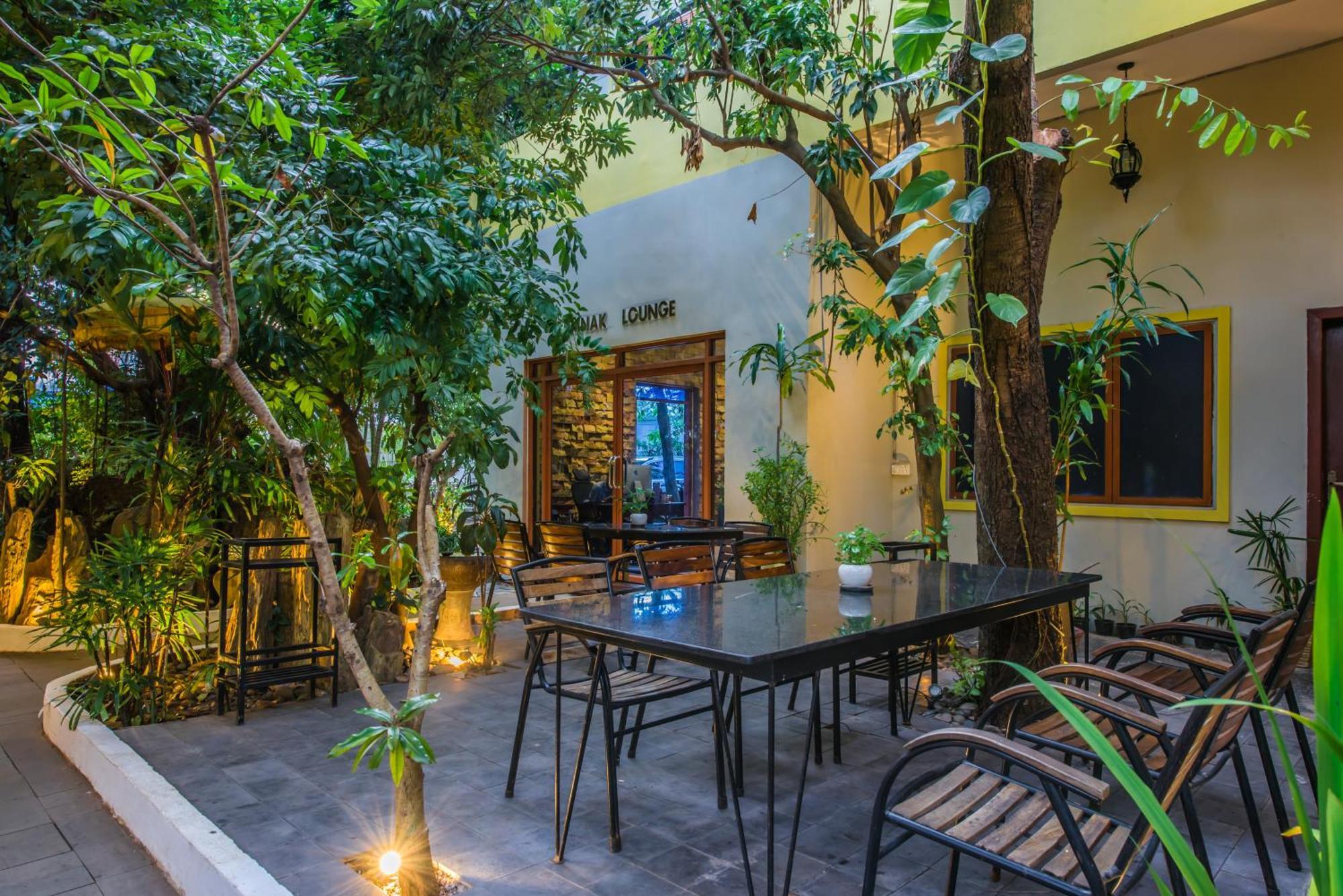 Indra Porak Residence Hotel Siem Reap Bagian luar foto
